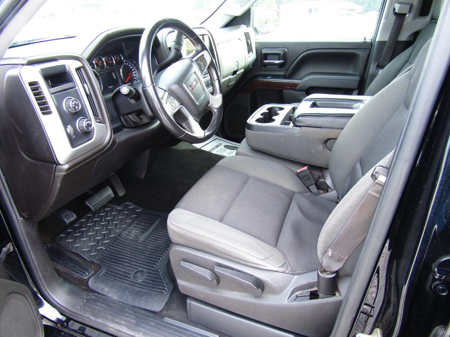 2014 Black /Gray GMC Sierra 1500 SLE Crew Cab 4WD (3GTU2UEC3EG) with an 5.3L V8 OHV 16V engine, Automatic transmission, located at 15016 S Hwy 231, Midland City, AL, 36350, (334) 983-3001, 31.306210, -85.495277 - Photo#3